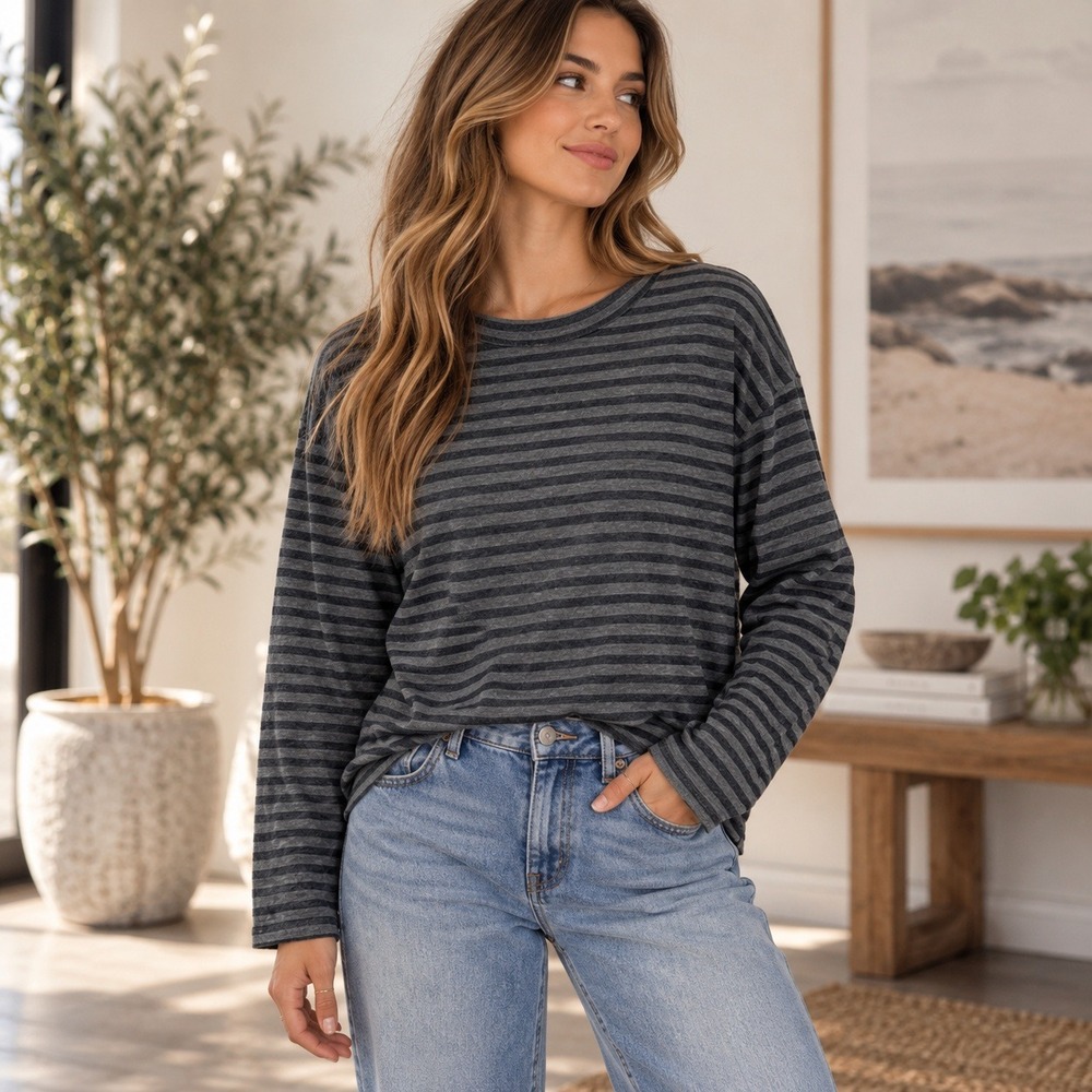 Vince Top Womens Large Grey Black Striped Long Sleeve Minimalist Grunge Goth